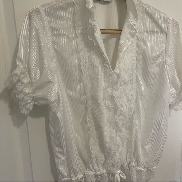 Vintage Mass Appeal Blouse Shimmer White US Large Ruffle Victorian Lace Dramatic - Picture 4 of 13